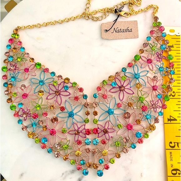 New Natasha Accessories
Flower Power Statement Necklace - Picture 7 of 13